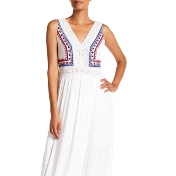 LAST ONE! Spense White Maxi Dress Embroidered NWT - Picture 7 of 8